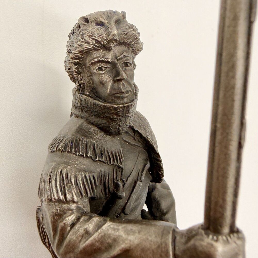 FRANKLIN MINT - The Trapper - Fine Pewter Figurine Sculpture 1975 Vintage